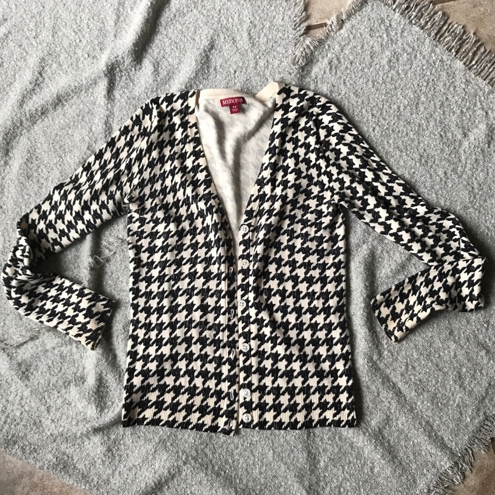 $SOLD$ NWOT Merona houndstooth cardigan